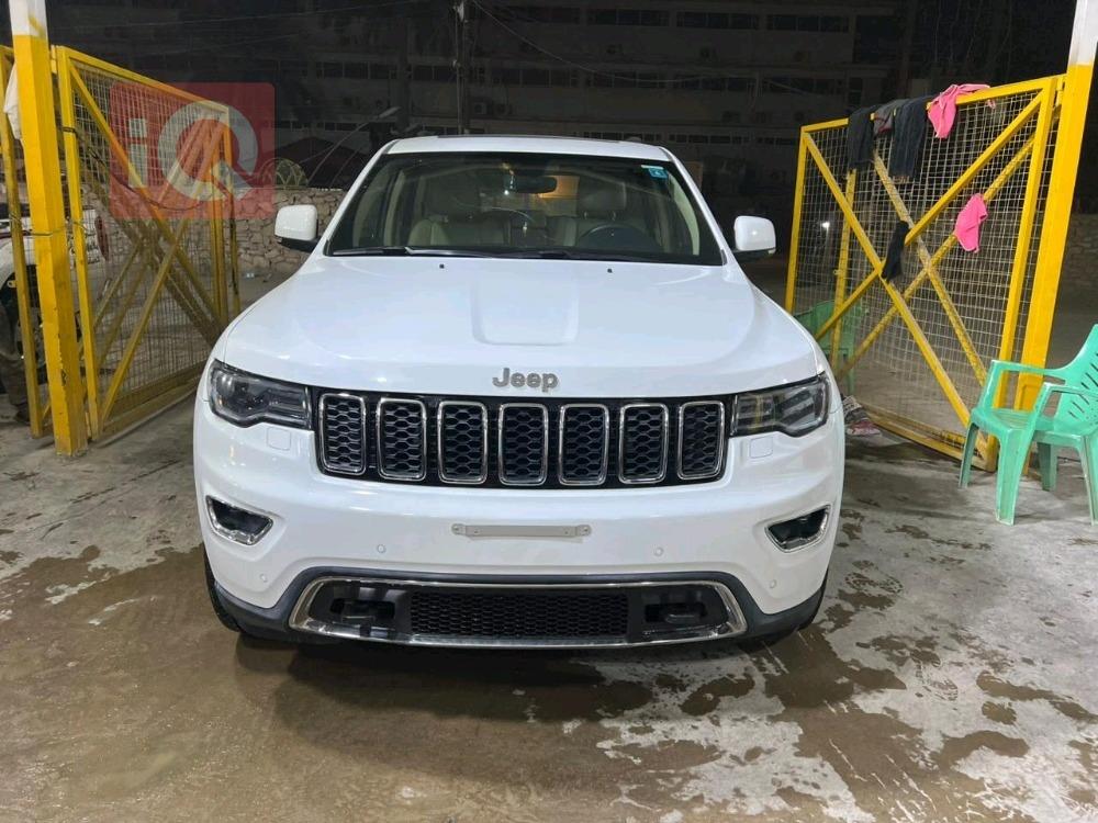 جيب جراند شيروكي